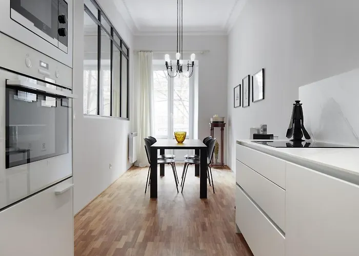 Always Easy I Catedral Apartman